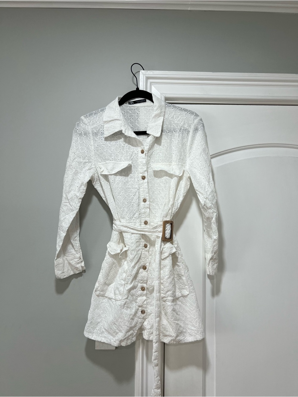 Zara White Eyelet Button-Front Shirt Dress with Belt